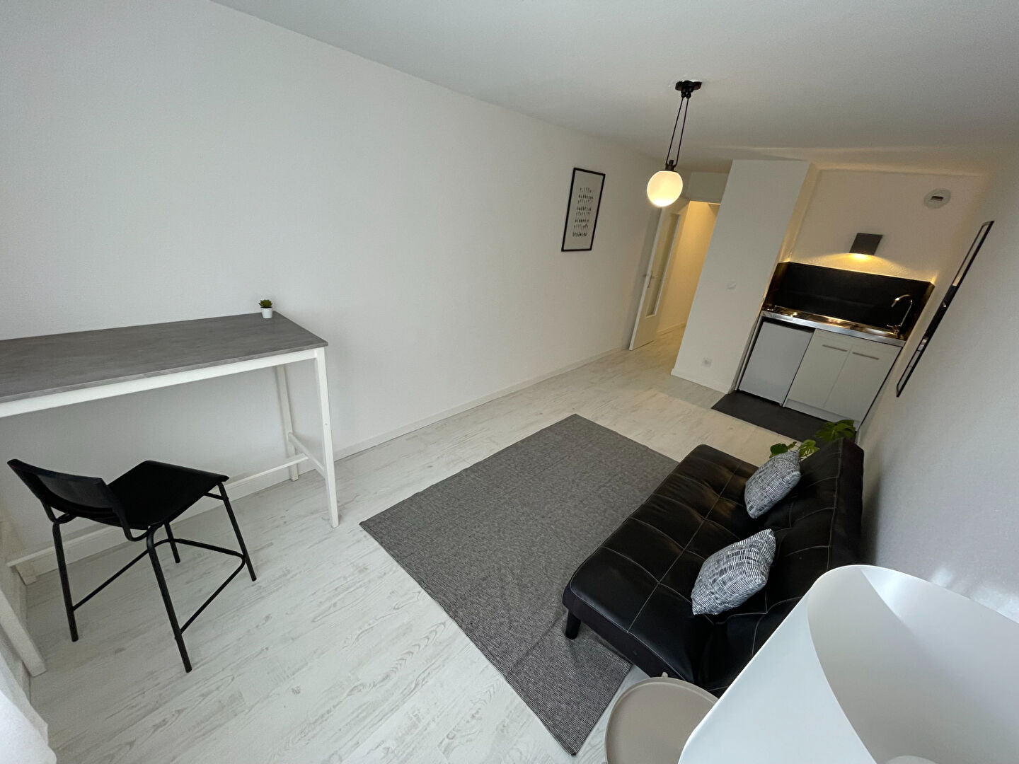 Coeur des Pradettes, idéal investisseur Appartement  1 pièce(s) 22.5 m² avec parking