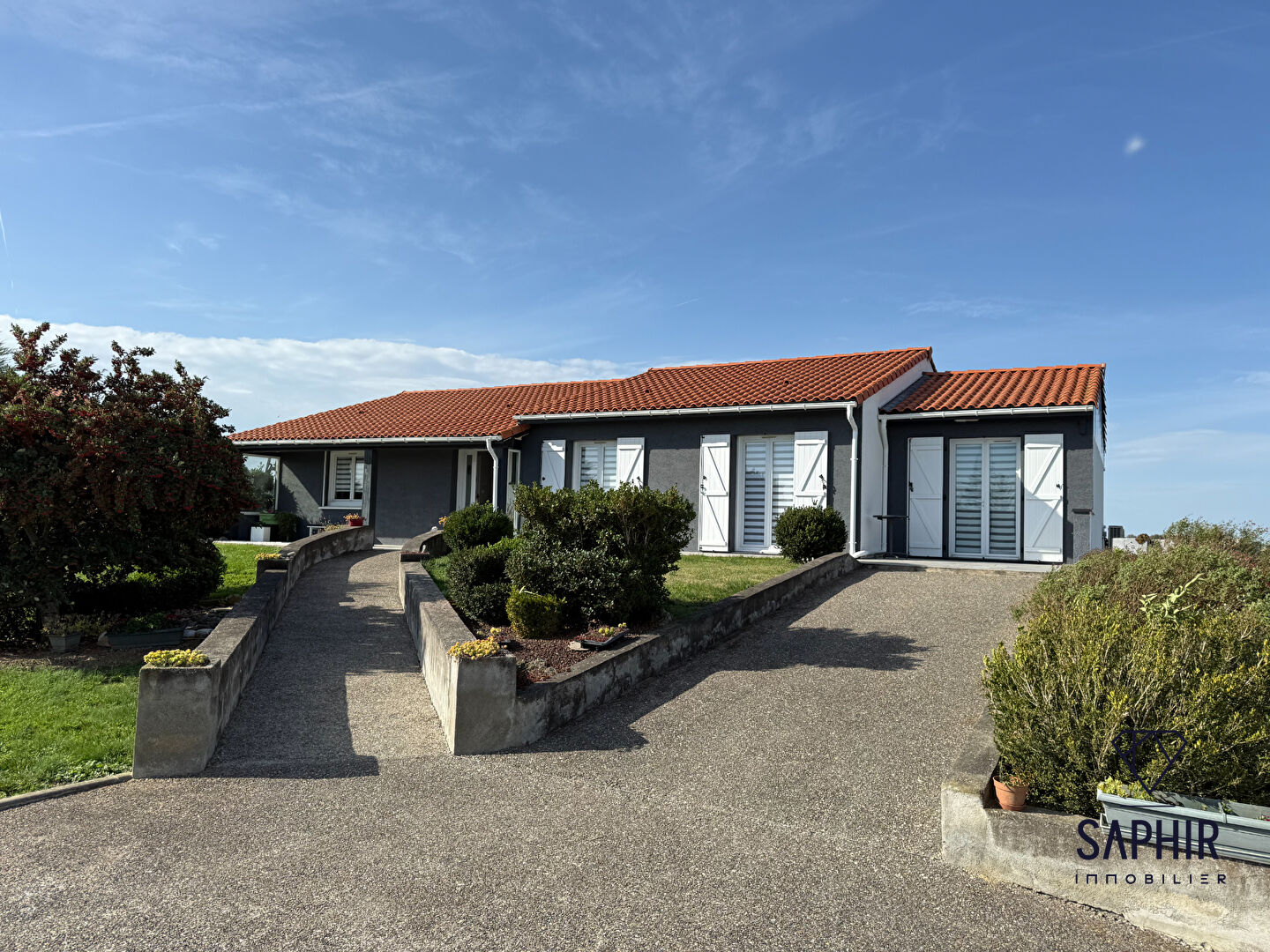 Photo Pibrac Maison 5 pièce(s) 160 m2 avec grand garage et piscine image 2/4