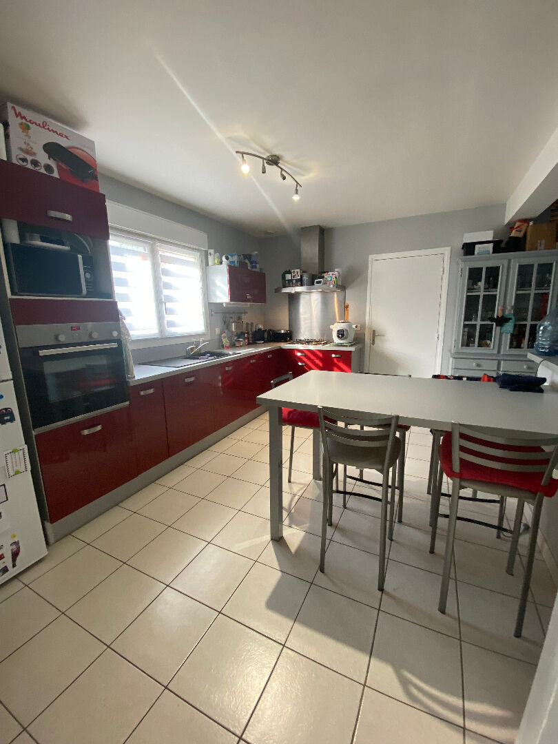 Photo Maison T6 108m² 500m² de terrain image 2/4