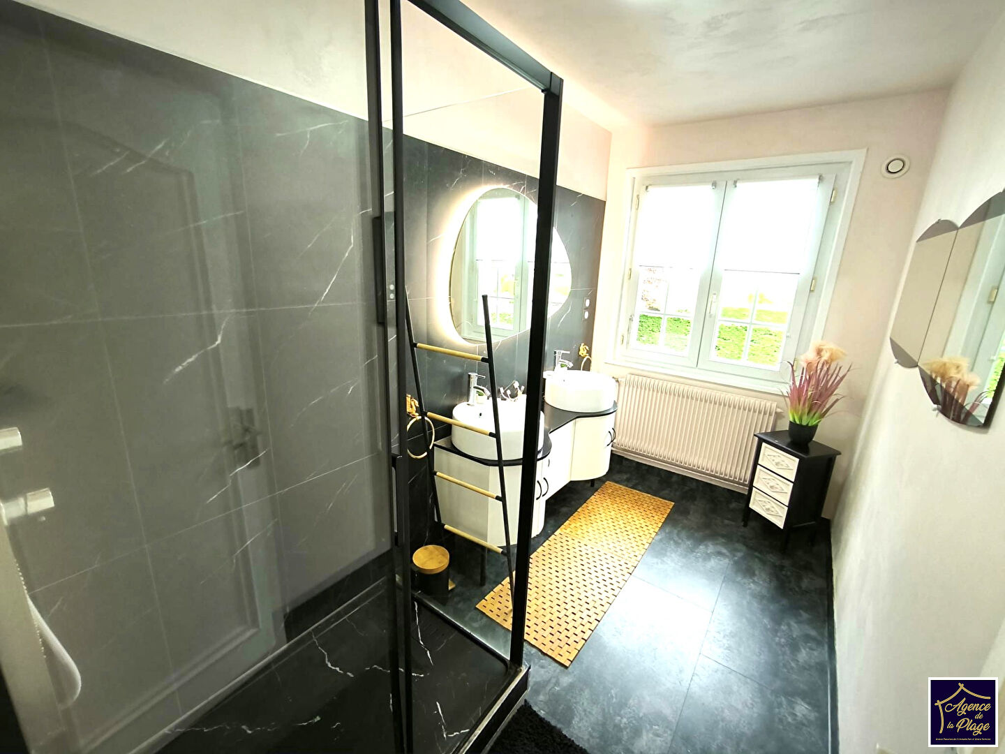 Photo Maison d'architecte  piscine image 4/6