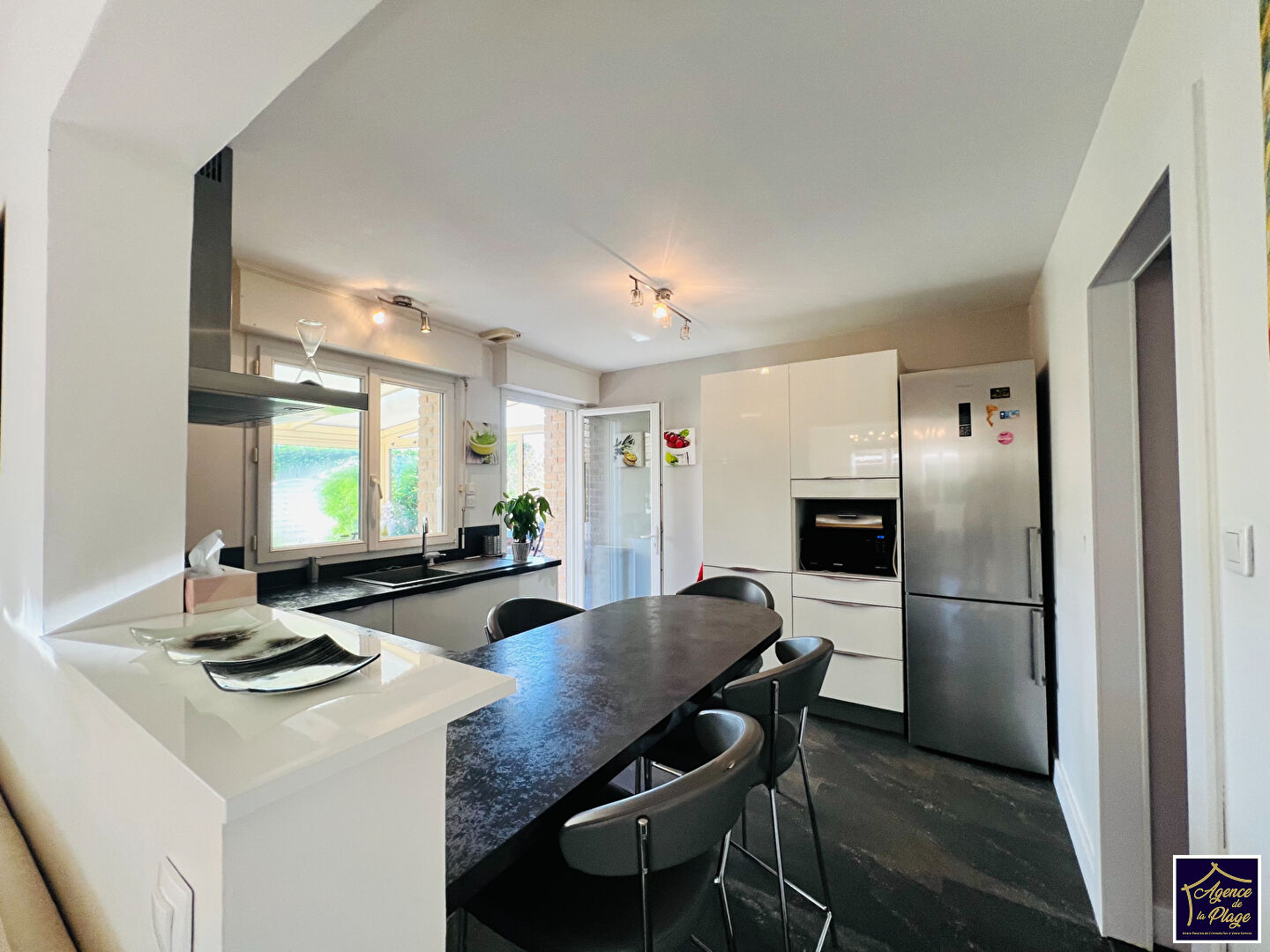 Photo OYE-PLAGE.Semi plain pied  5 chambres image 3/6