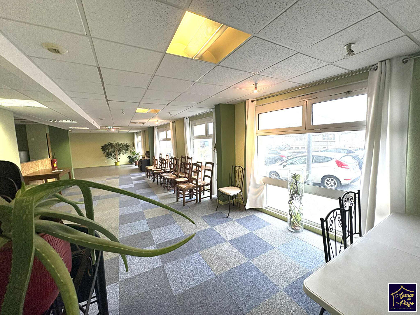 Photo Local commercial axe principal image 1/5