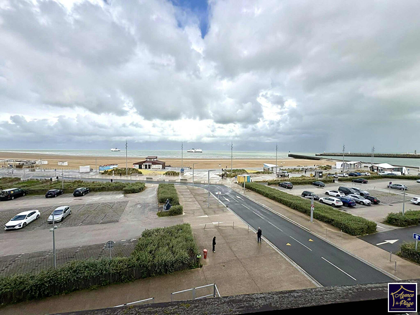 RARE APPARTEMENT VUE MER 2 CHAMBRES BALCON