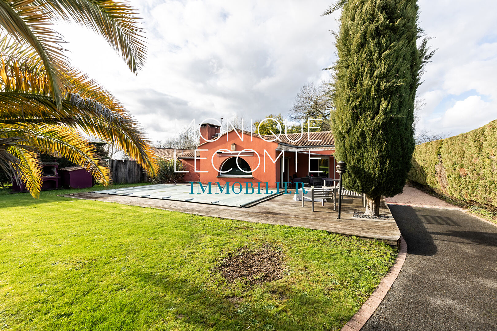 Photo CARIGNAN DE BORDEAUX - Maison de plain-pied 3 chambres - Jardin - Piscine image 3/6