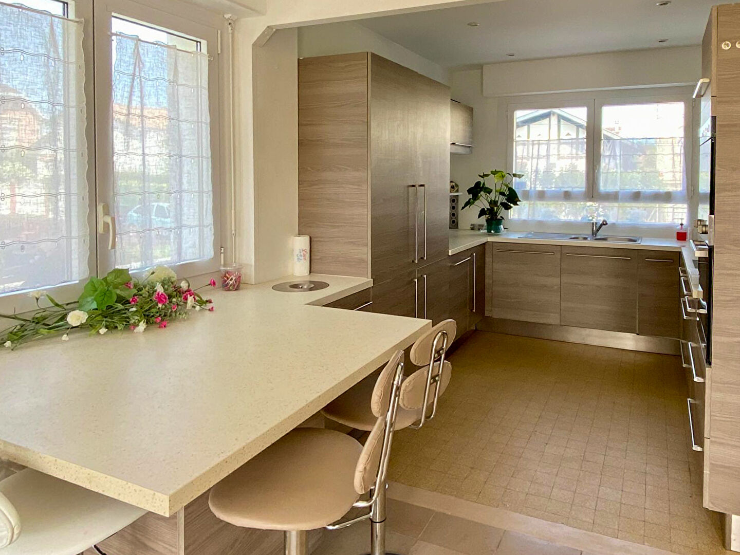 Photo BORDEAUX - LE BOUSCAT - Parc Bordelais - Maison 153m2 - 4 chambres - Jardin - Dépendance image 4/6