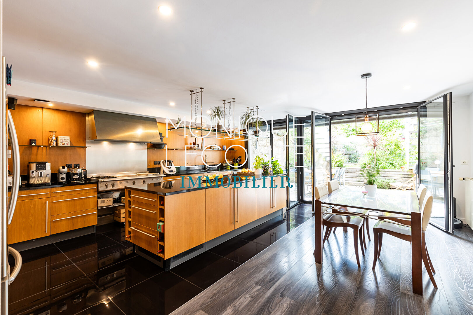 BORDEAUX - CAUDERAN - Maison en pierre 272m2 - 4 chambres - Jardin