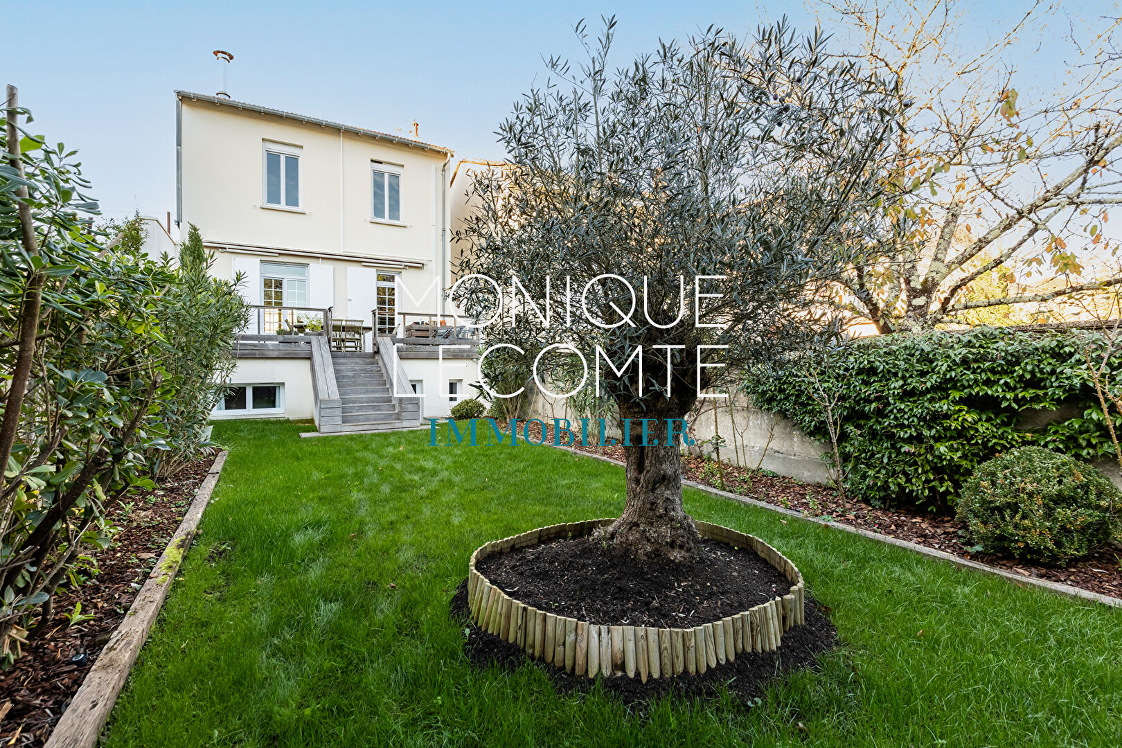 Photo BORDEAUX - LE BOUSCAT - Parc Bordelais - Maison Art Déco 135 M2 - 4 chambres - Jardin - Garage - J image 2/6