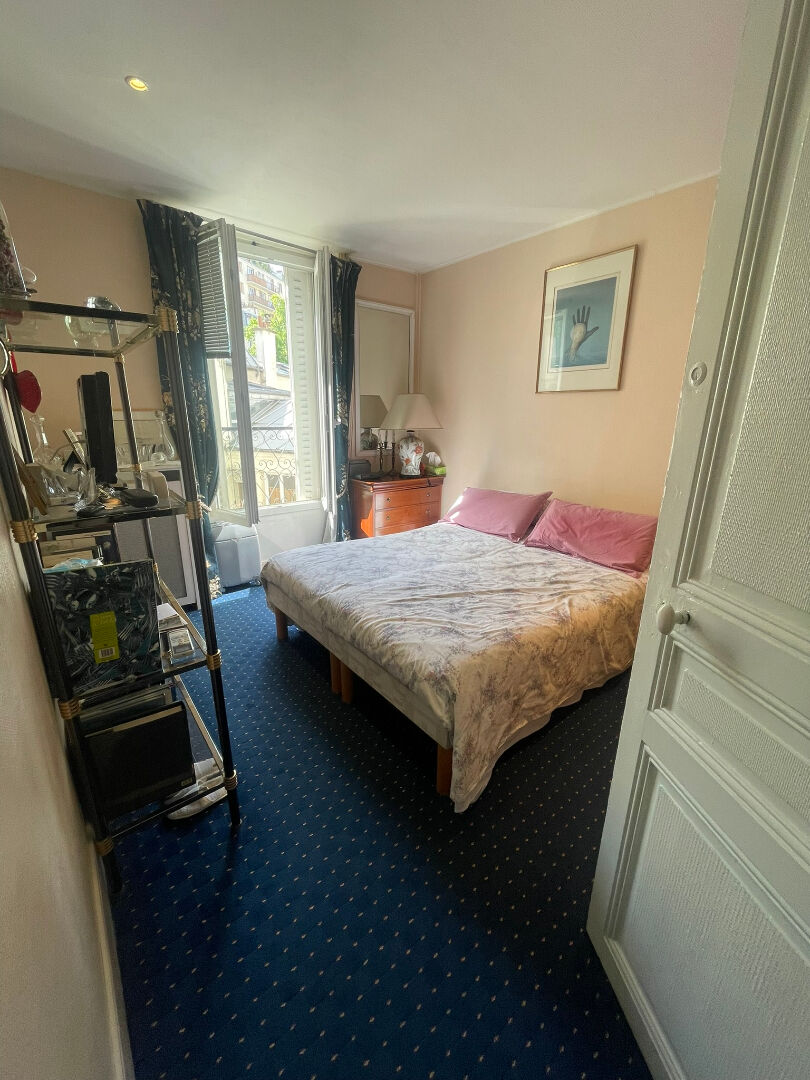 Photo RUE SARRETTE BEAU 2 P  BEL IMM PDT image 2/6