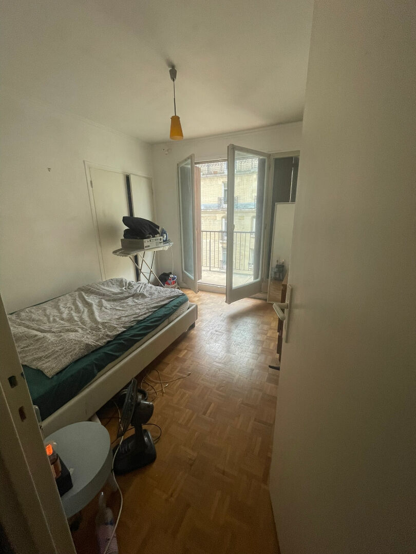 Photo ALESIA 2 P  AU 5° ASC  AVEC BALCON  BON PLAN image 4/6