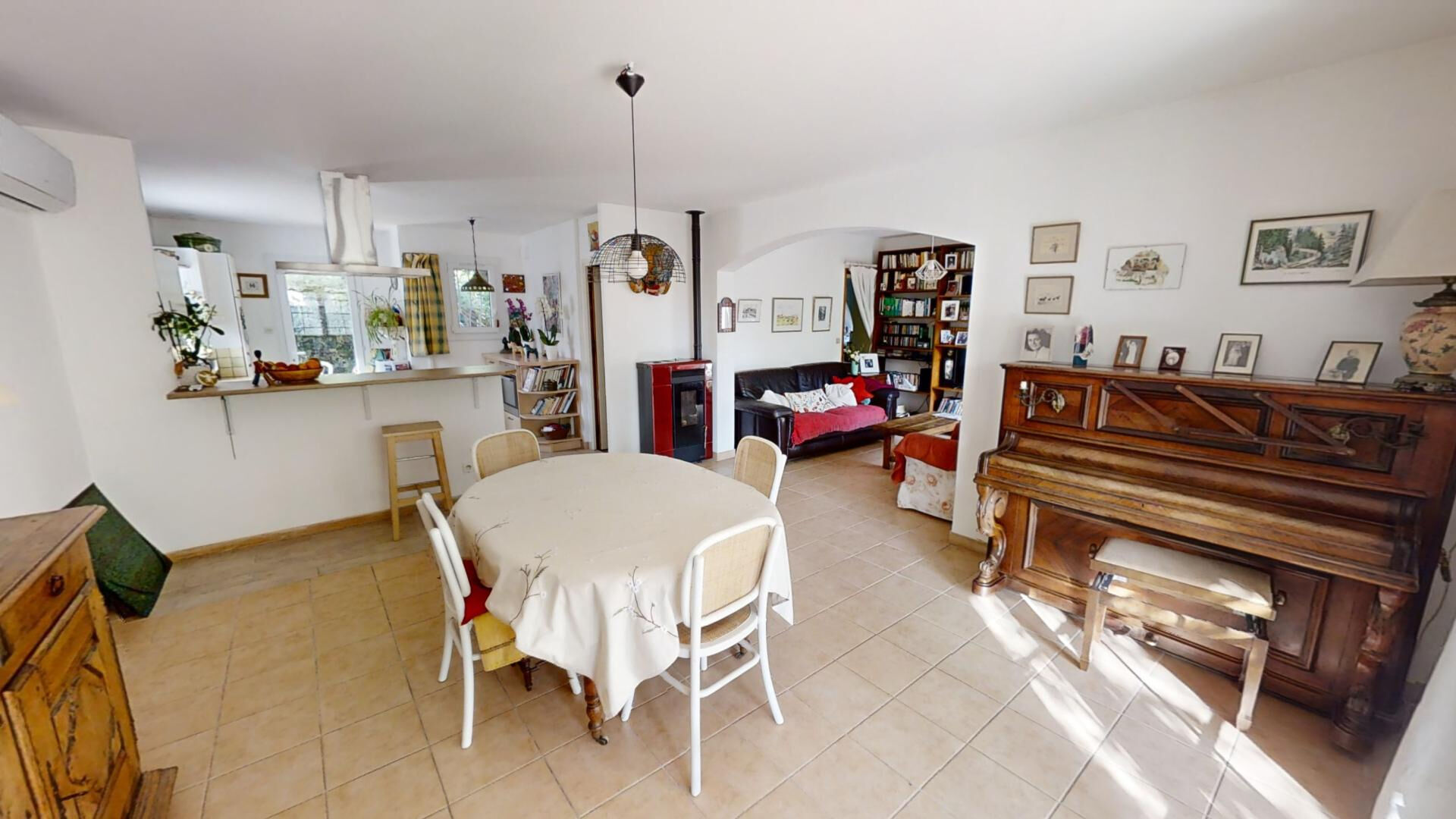 Photo Maison Six Fours Les Plages 5 pièce(s) 100 m2 image 3/6