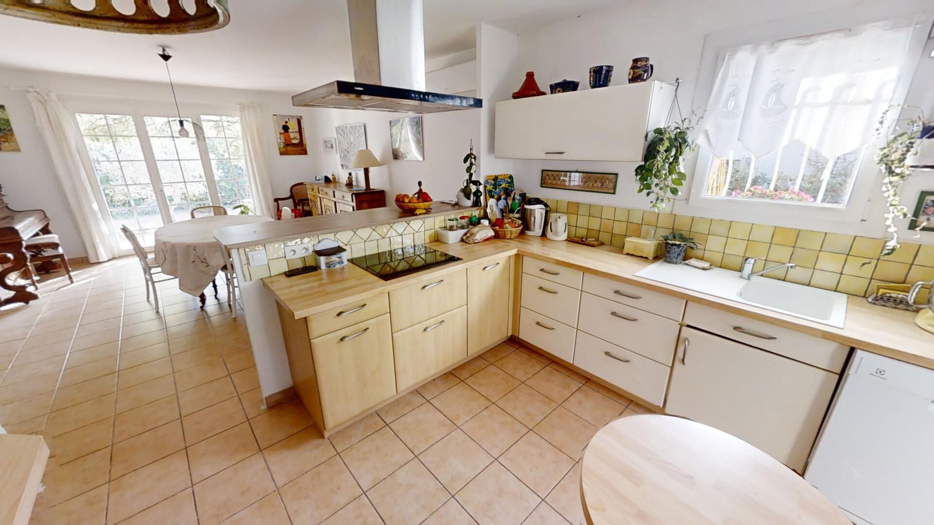 Photo Maison Six Fours Les Plages 5 pièce(s) 100 m2 image 4/6