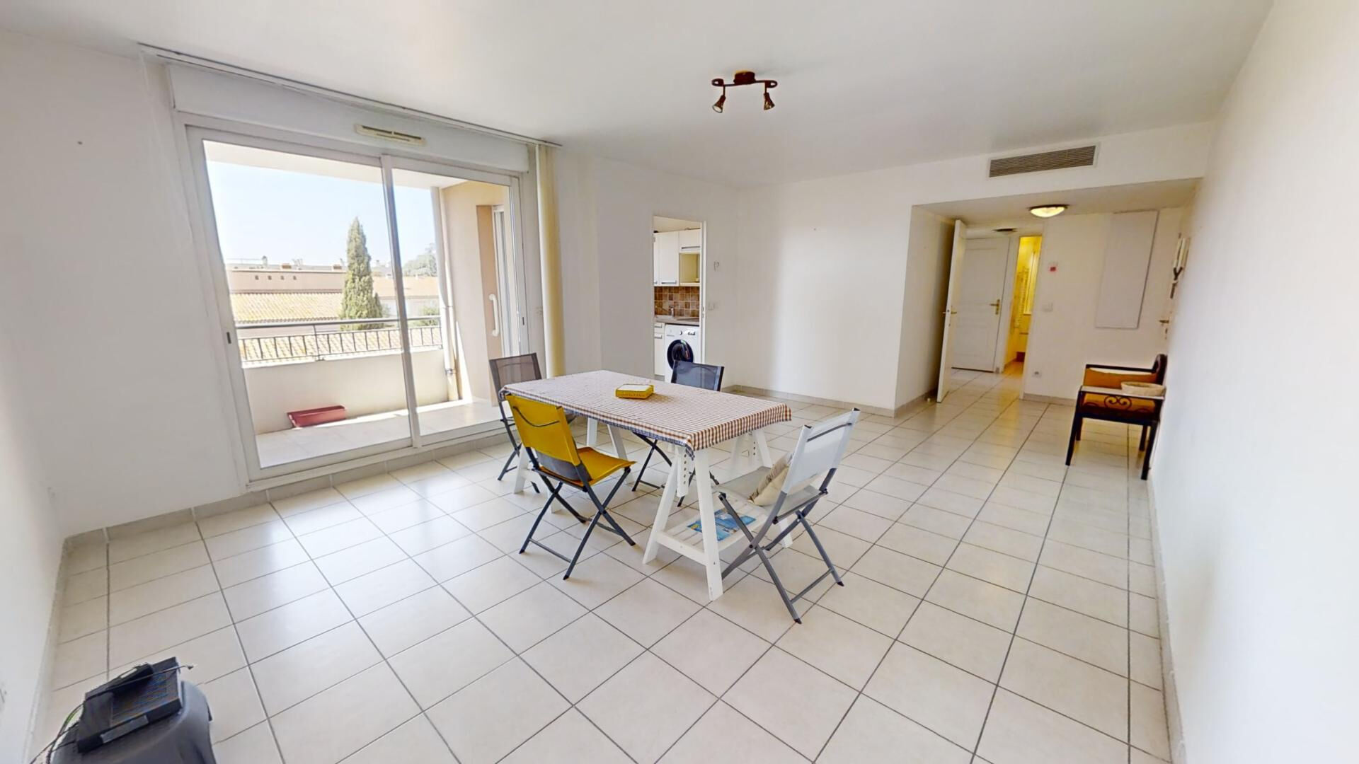 Photo Appartement Six Fours Les Plages 3 pièce(s) 62.23 m2 image 3/6