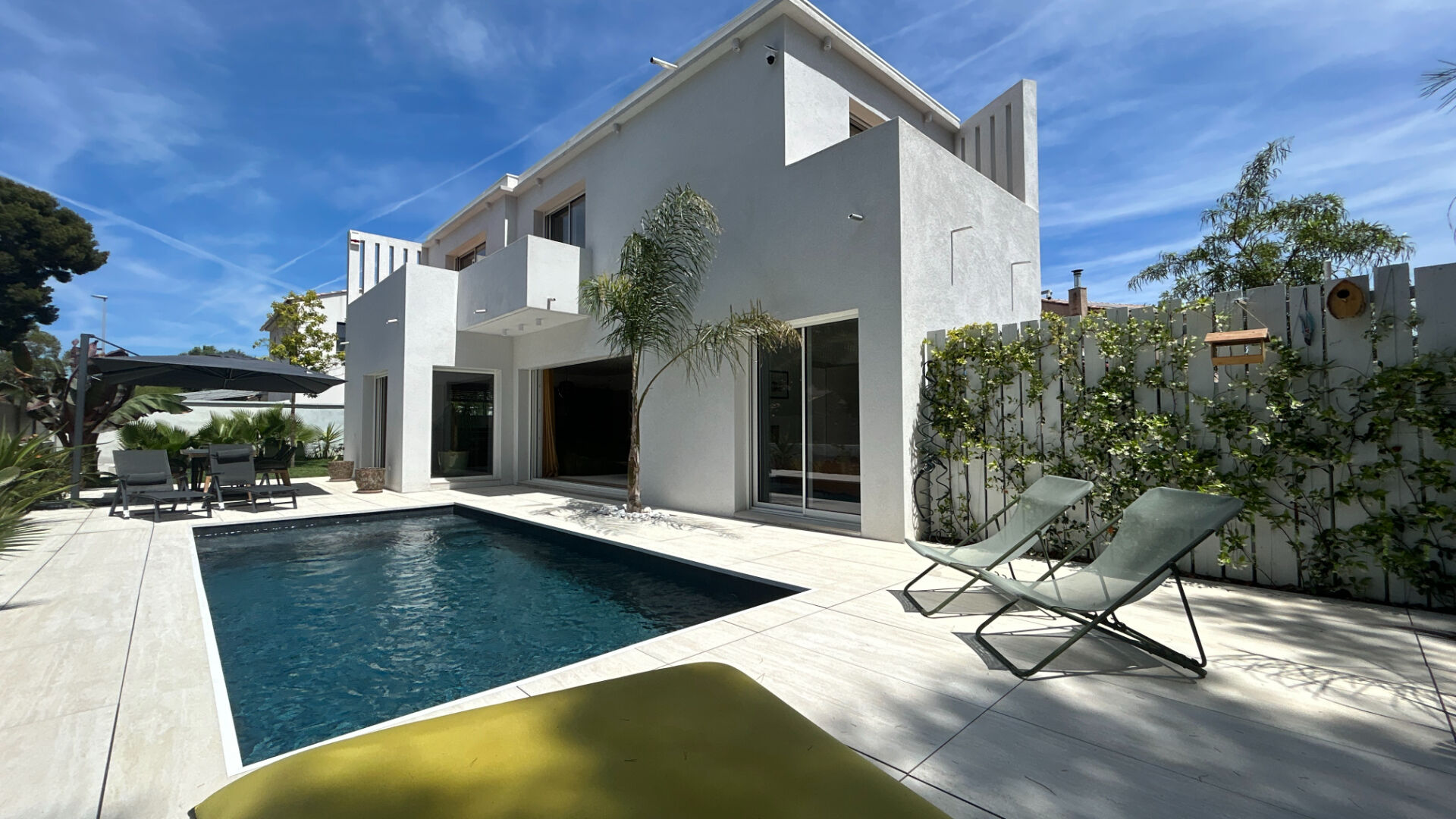 Maison Six Fours Les Plages 6 pièce(s) 160 m2