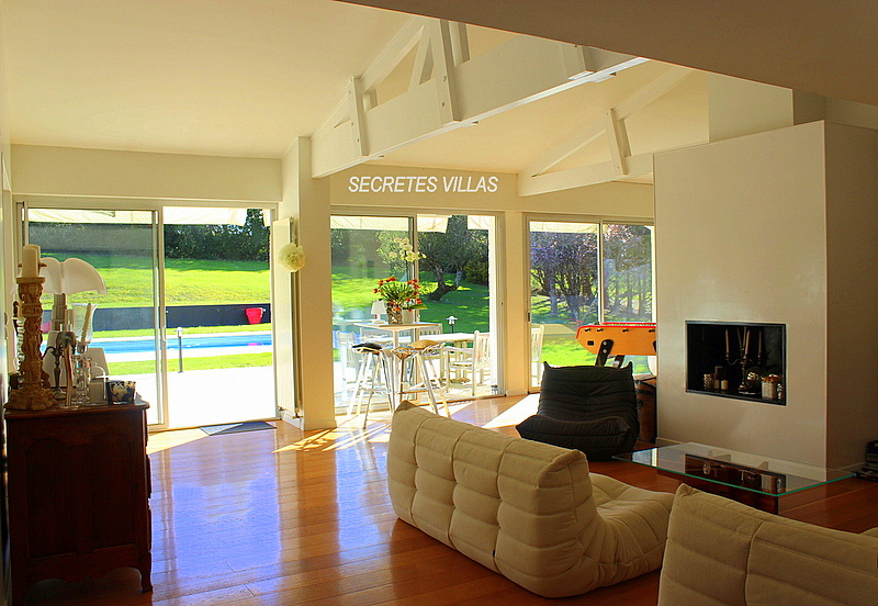 Photo BOULIAC 3MN SUPERBE VILLA AVEC PISCINE SUR TERRAIN 7000M2 image 6/6