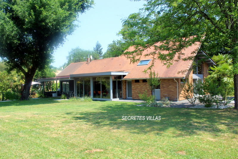 Agence immobilière de SECRETES VILLAS IMMOBILIER Bouliac - SECRETES VILLAS IMMOBILIER