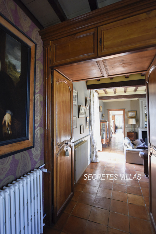 Photo SECTEUR LATRESNE CHARTREUSE DE 560M2 SUR TERRAIN  9000M2 image 5/6