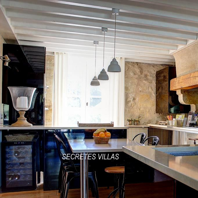 Photo 6MN LATRESNE DEMEURE DE CHARME EN PIERRE AVEC PISCINE image 6/6