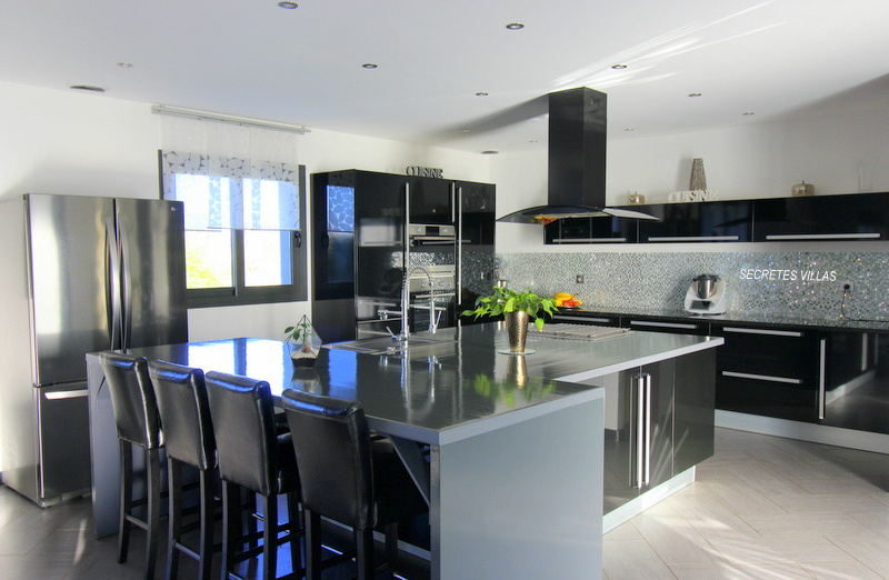 Photo FARGUES ST HILAIRE BELLE VILLA CONTEMPORAINE PLAIN PIED image 3/6