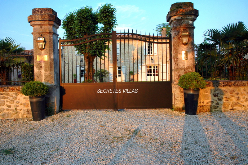 Agence immobilière de SECRETES VILLAS IMMOBILIER Bouliac
