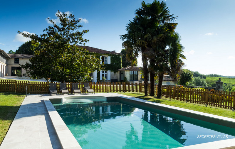 Photo  LATRESNE PROPRIÉTÉ 600M2 SUR TERRAIN 2.5HA VUE DOMINANTE image 5/6