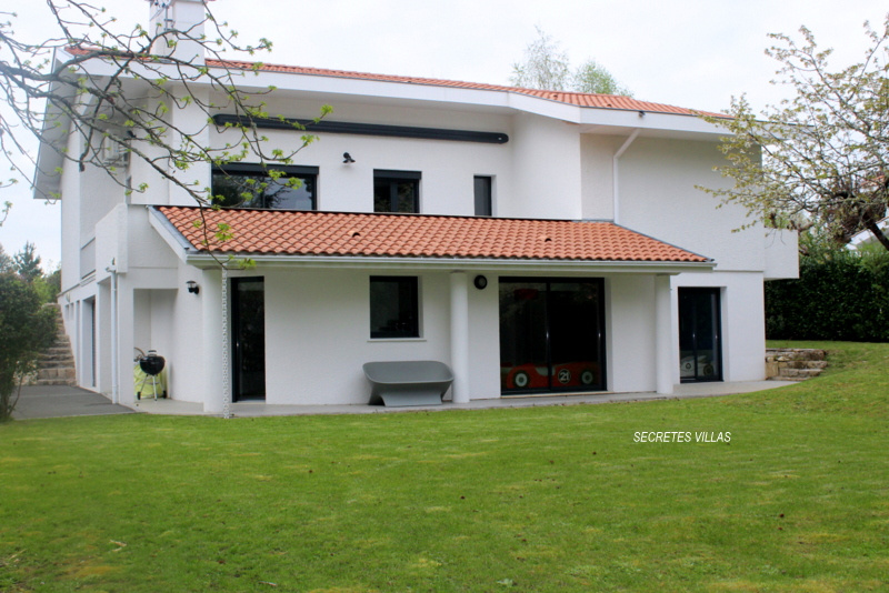 HAUT BOULIAC VILLA CONTEMPORAINE 203M2 SUR TERRAIN 1343M2