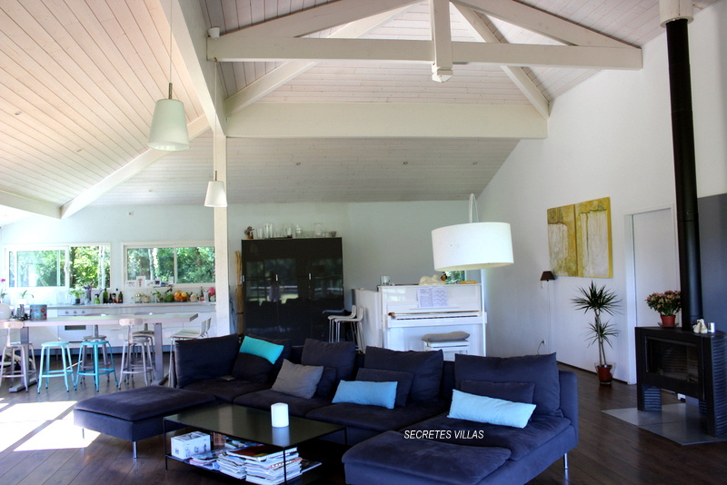 Photo BOULIAC 8MN BELLE VILLA CONTEMPORAINE SUR TERRAIN  7000M2 image 5/6