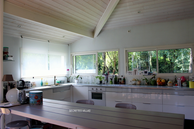 Photo BOULIAC 8MN BELLE VILLA CONTEMPORAINE SUR TERRAIN  7000M2 image 6/6