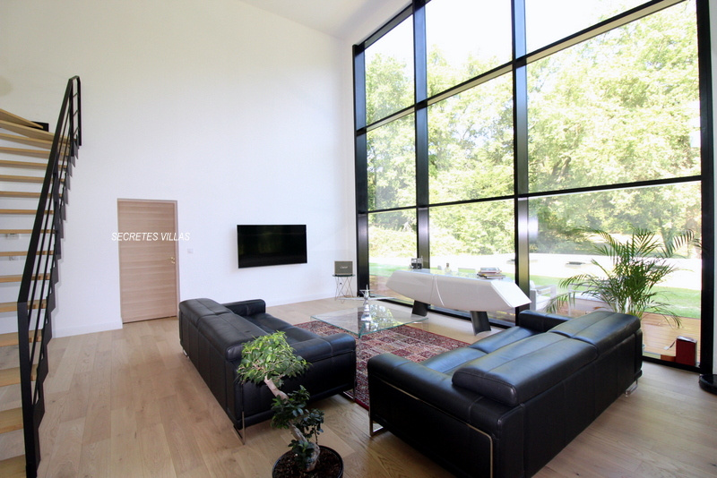 FARGUES ST HILAIRE VILLA ULTRA CONTEMPORAINE MARS 2018