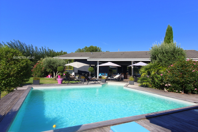 POMPIGNAC SUPERBE VILLA CONTEMPORAINE PLAIN PIED 185M2