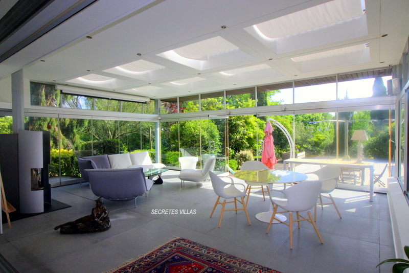 Photo POMPIGNAC PROPRIETE 540M2 BATI 302M2 HABITABLE PARC 2,3HA image 6/6