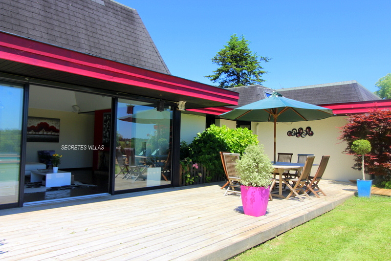 Photo SALLEBOEUF VILLA D'ARCHITECTE 238M2 SUR PARC 1,3 HA AVEC VUE image 4/6