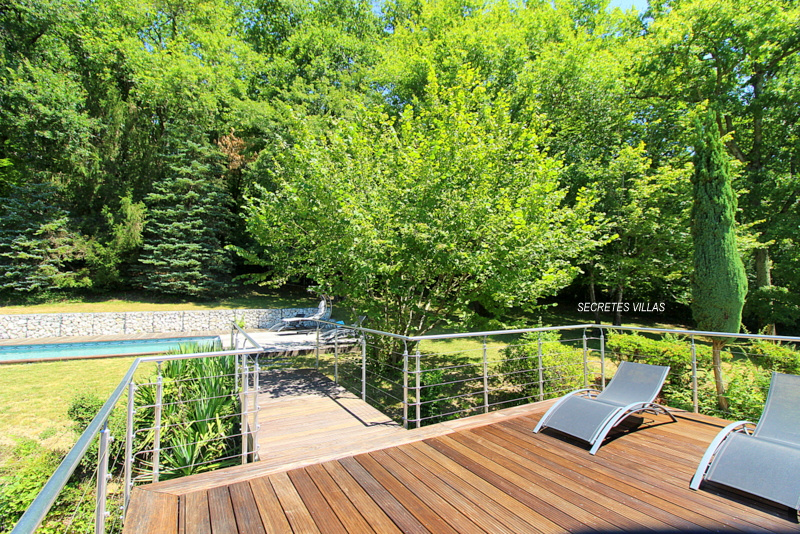 Photo FARGUES ST HILAIRE VILLA 212M2 CADRE EXCEPTIONNEL PARC 3936M image 3/6