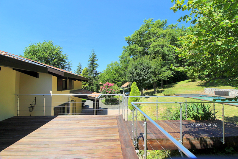 Photo FARGUES ST HILAIRE VILLA 212M2 CADRE EXCEPTIONNEL PARC 3936M image 5/6