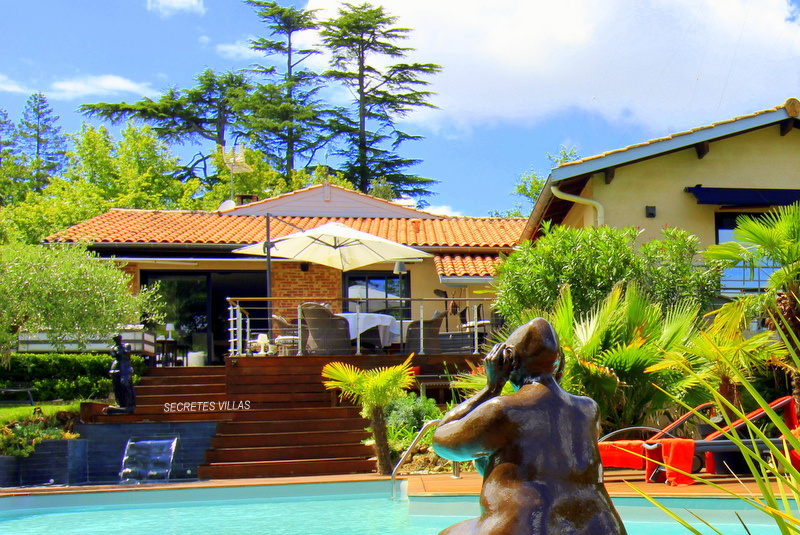 Photo BOULIAC CENTRE RAVISSANTE VILLA DE CHARME 258M2 AVEC PISCINE image 3/6