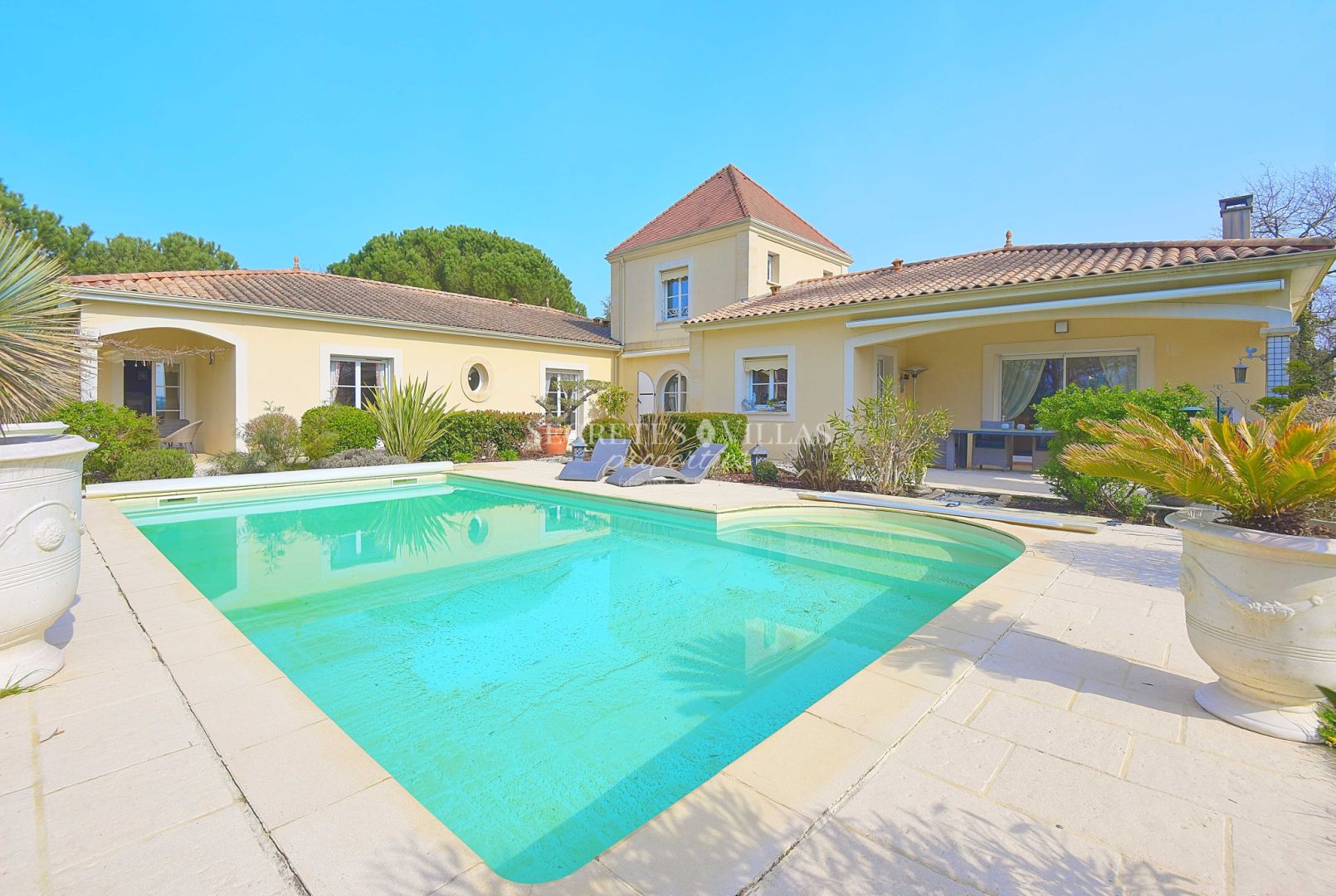 Agence immobilière de SECRETES VILLAS IMMOBILIER Bouliac - SECRETES VILLAS IMMOBILIER