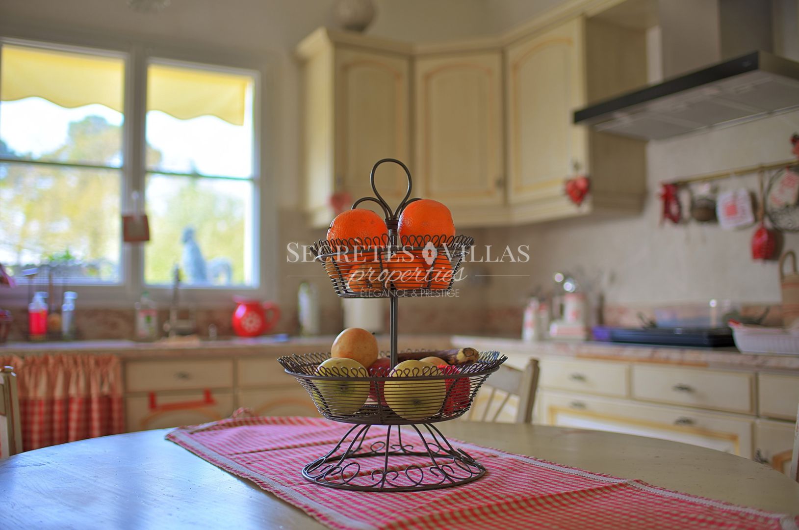 Photo LATRESNE EMPLACEMENT UNIQUE VILLA 215M2 PARC 3000M2 image 5/6