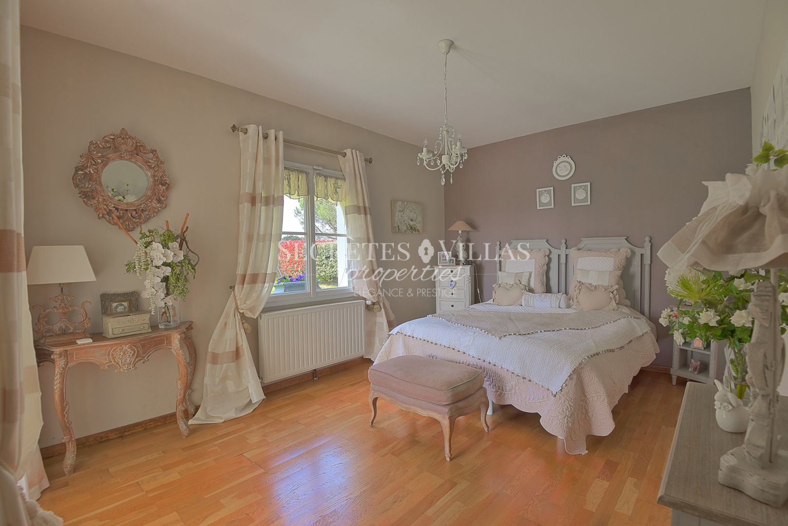 Photo LATRESNE EMPLACEMENT UNIQUE VILLA 215M2 PARC 3000M2 image 6/6