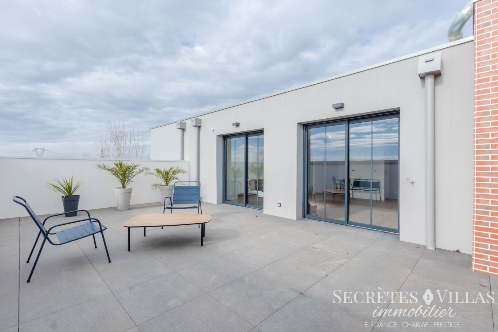 LATRESNE APPARTEMENT TERRASSE 3P bis 92,89m2  ANNEE FIN 2021