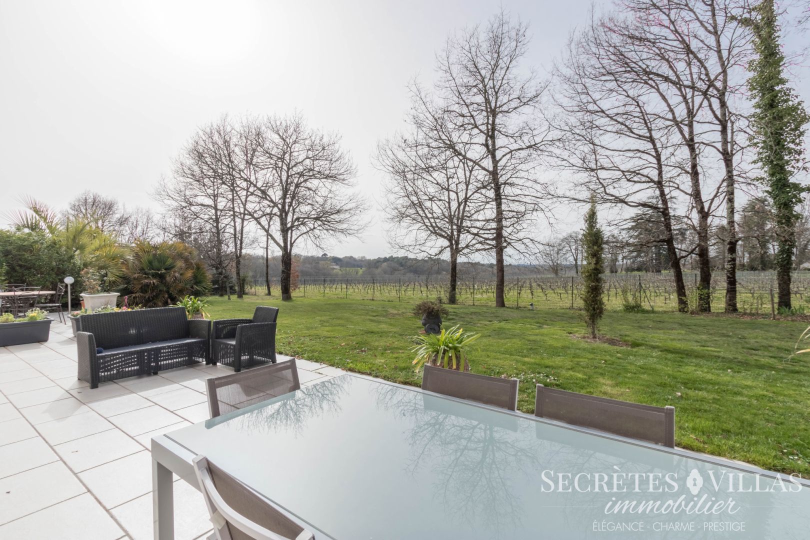 Photo FARGUES ST HILAIRE VILLA ET APPARTEMENT 229M2 VUE DEGAGEE image 6/6