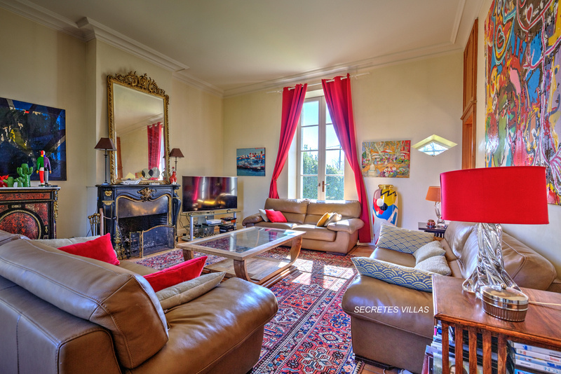 Photo BORDEAUX CHARMANTE LONGERE DU 16 ET 17 EME RESTAUREE 430M2 image 3/6