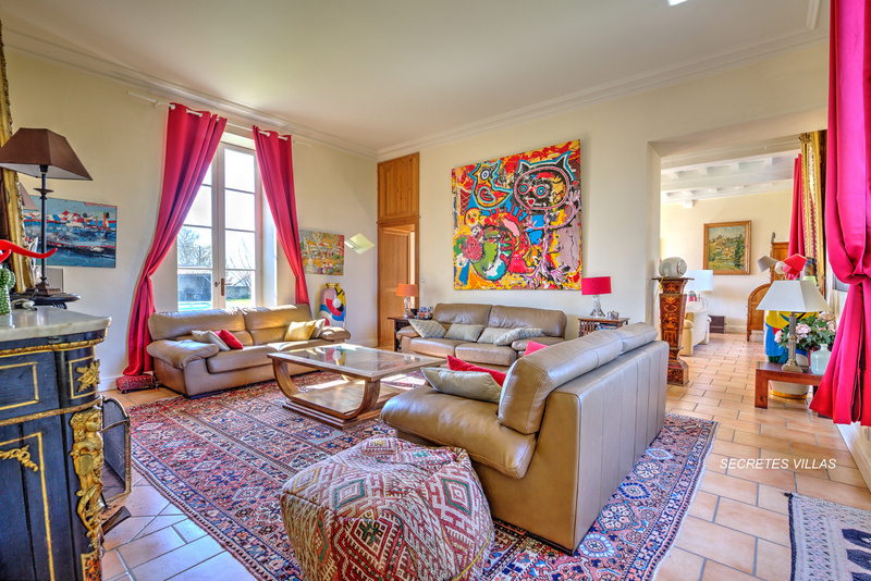 Photo BORDEAUX CHARMANTE LONGERE DU 16 ET 17 EME RESTAUREE 430M2 image 5/6