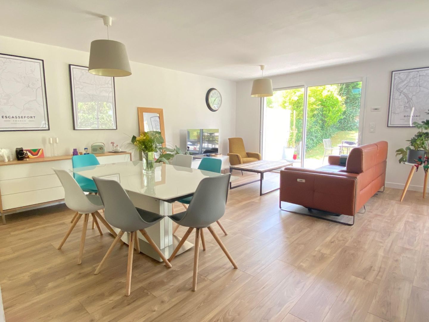 BOULIAC JOLIE MAISON 130M2 RENOVEE ET SOIGNEE SUR 436M2