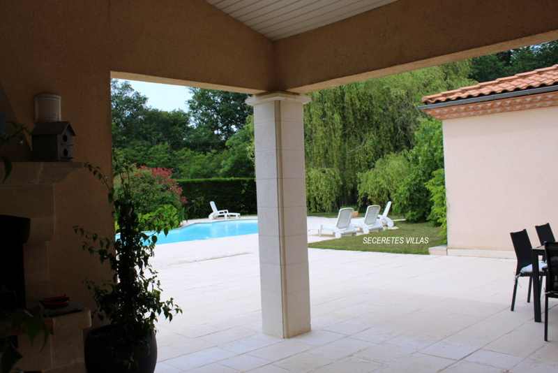 Photo FARGUES ST HILAIRE VILLA 251M2 TERRAIN 6000M2 ET PISCINE image 4/6