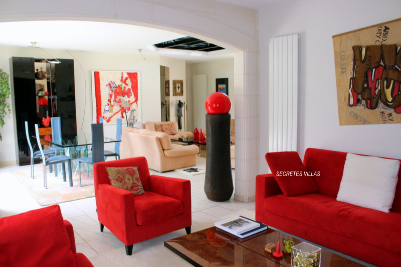 Photo FARGUES ST HILAIRE VILLA 251M2 TERRAIN 6000M2 ET PISCINE image 5/6