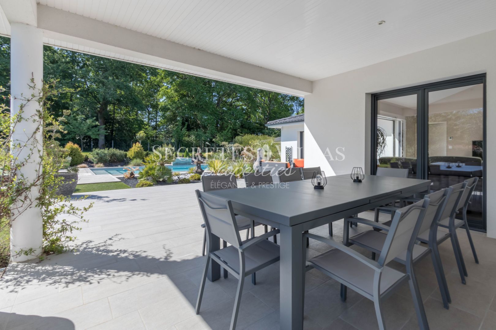 Photo BOULIAC SPLENDIDE VILLA  PRESTIGE 300M2  2112M2 VUE BOIS image 6/6