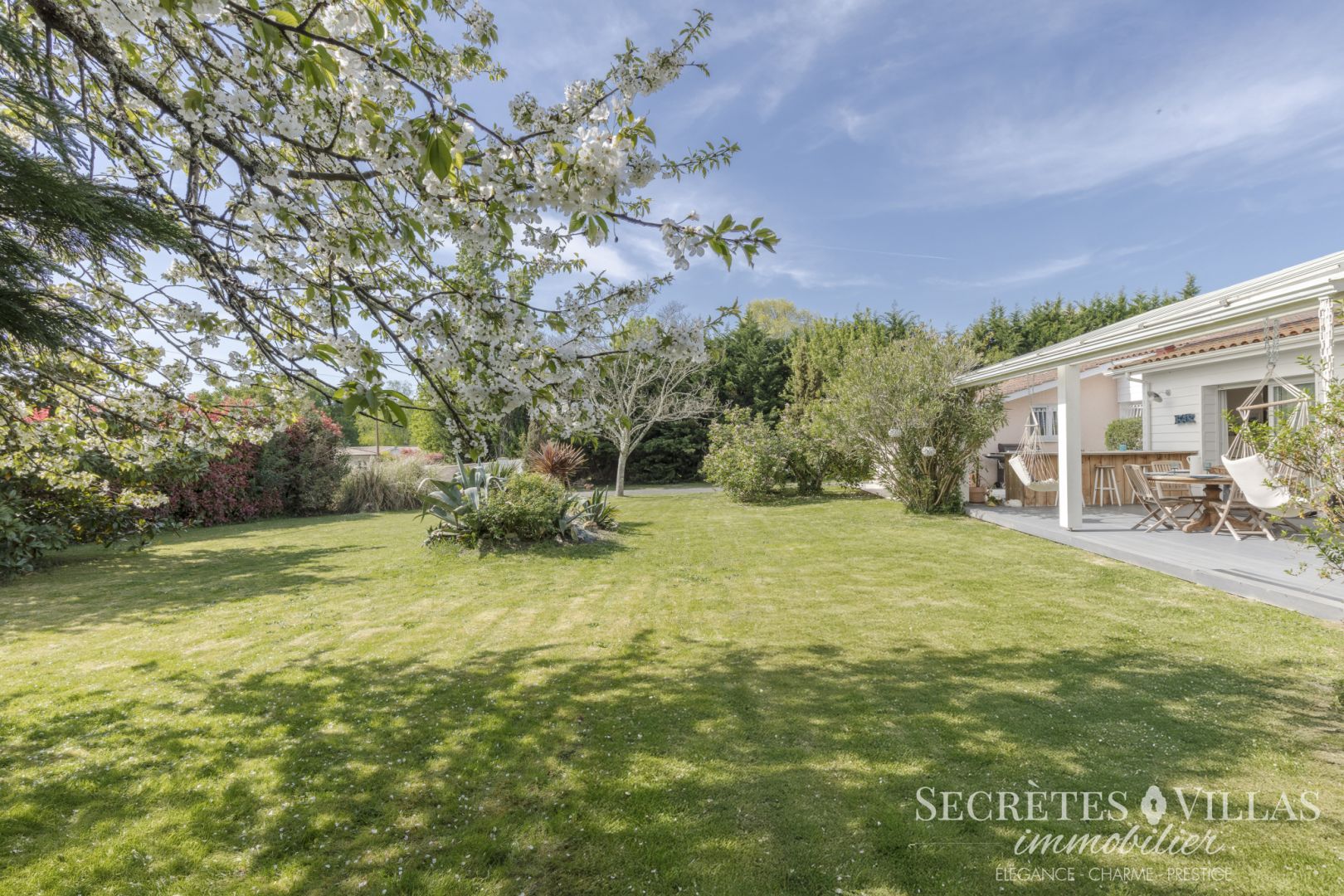 Agence immobilière de SECRETES VILLAS IMMOBILIER Bouliac