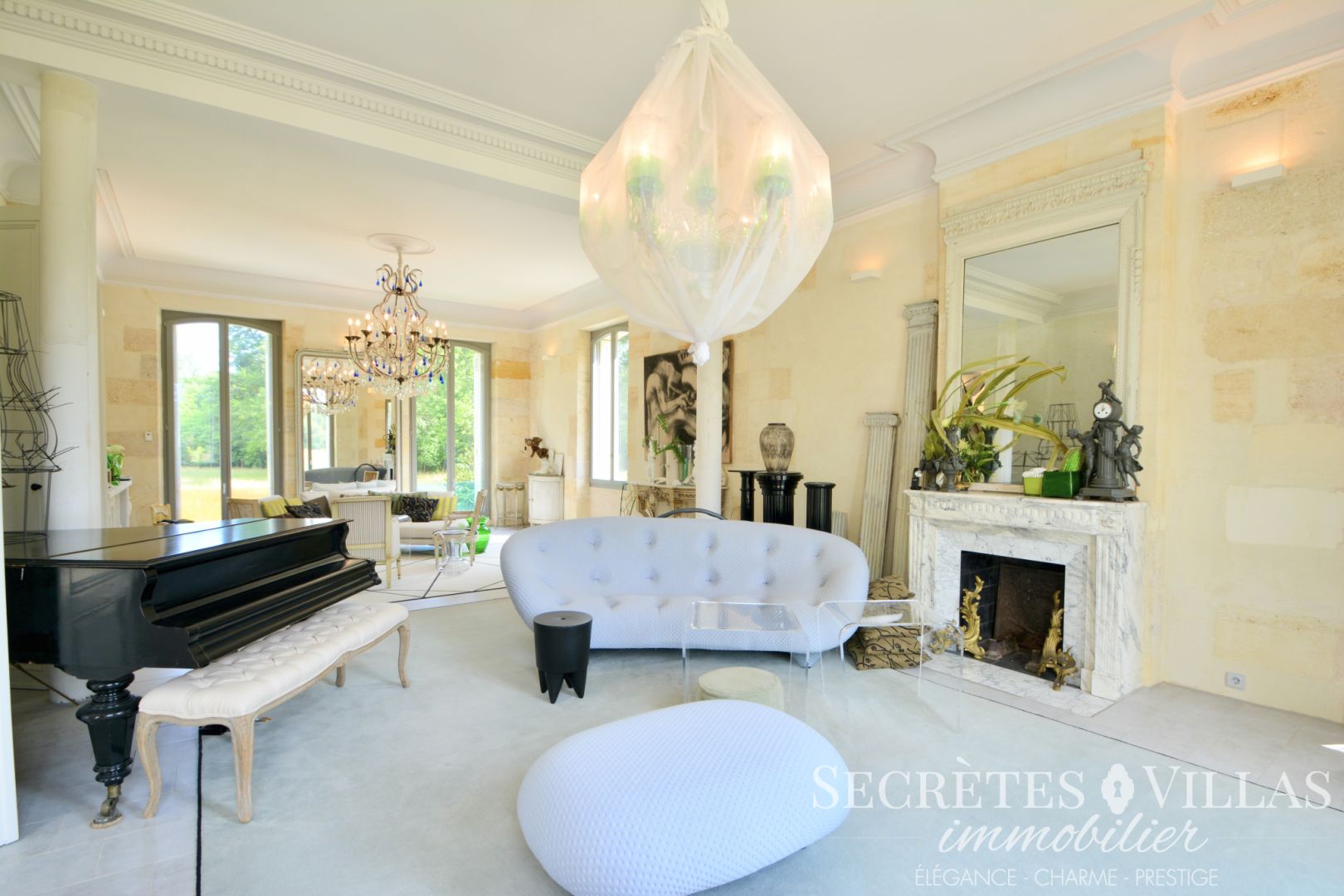 Photo BORDEAUX CHATEAU ET DEPENDANCES RENOVES 1310M2  PARC 5,44HA image 6/6