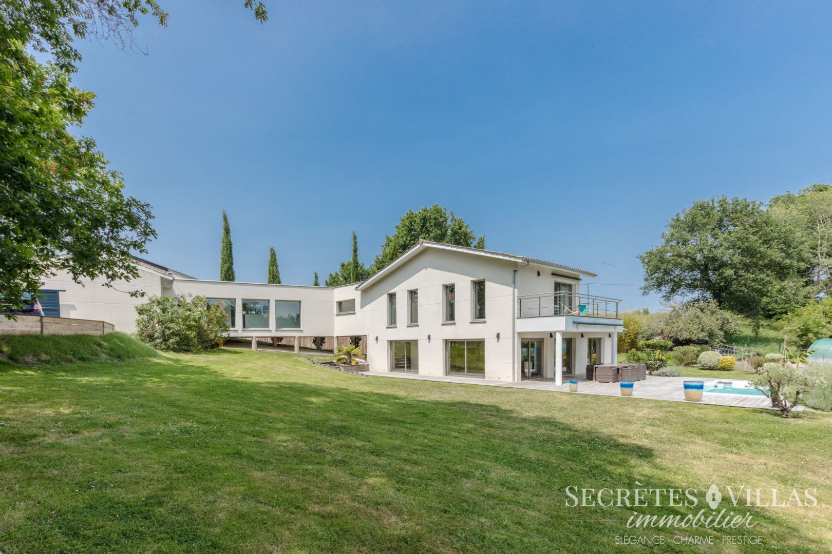 Agence immobilière de SECRETES VILLAS IMMOBILIER Bouliac - SECRETES VILLAS IMMOBILIER