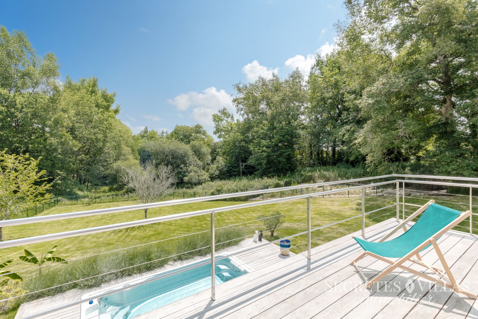 Photo FARGUES ST HILAIRE SUPERBE VILLA  D'ARCHITECTE 210 M2 ET 246 image 6/6