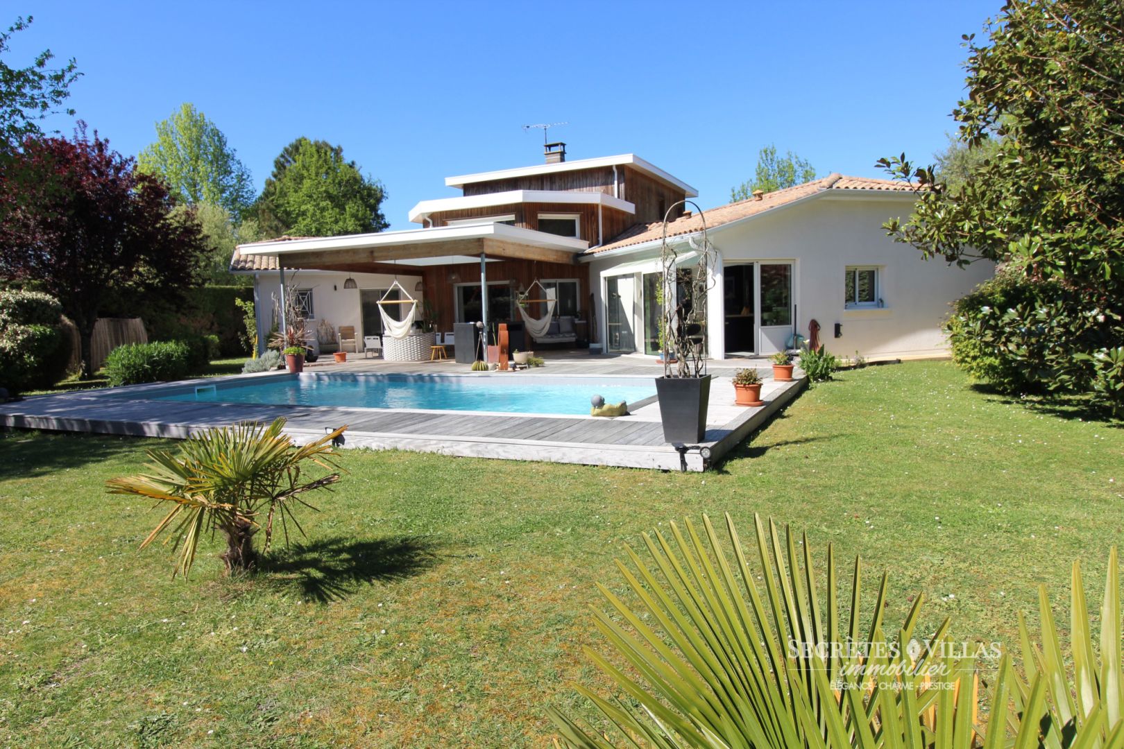 Agence immobilière de SECRETES VILLAS IMMOBILIER Bouliac